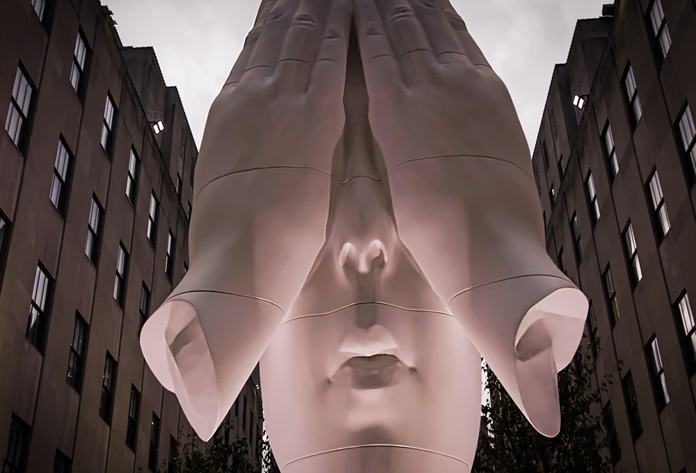 Cover: Should sculpture, context, and place live together or apart?