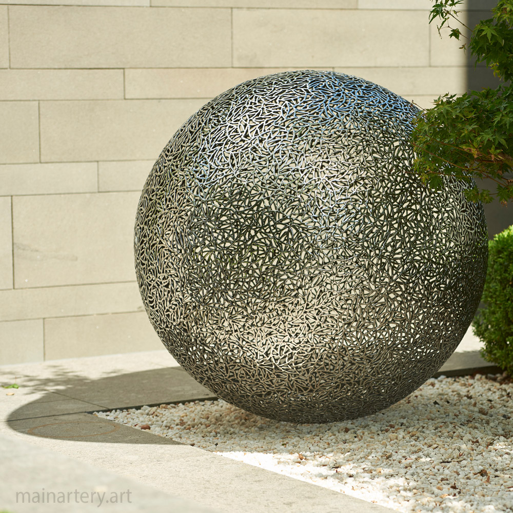 Cover: Dreamscape – Stainless Sculptures