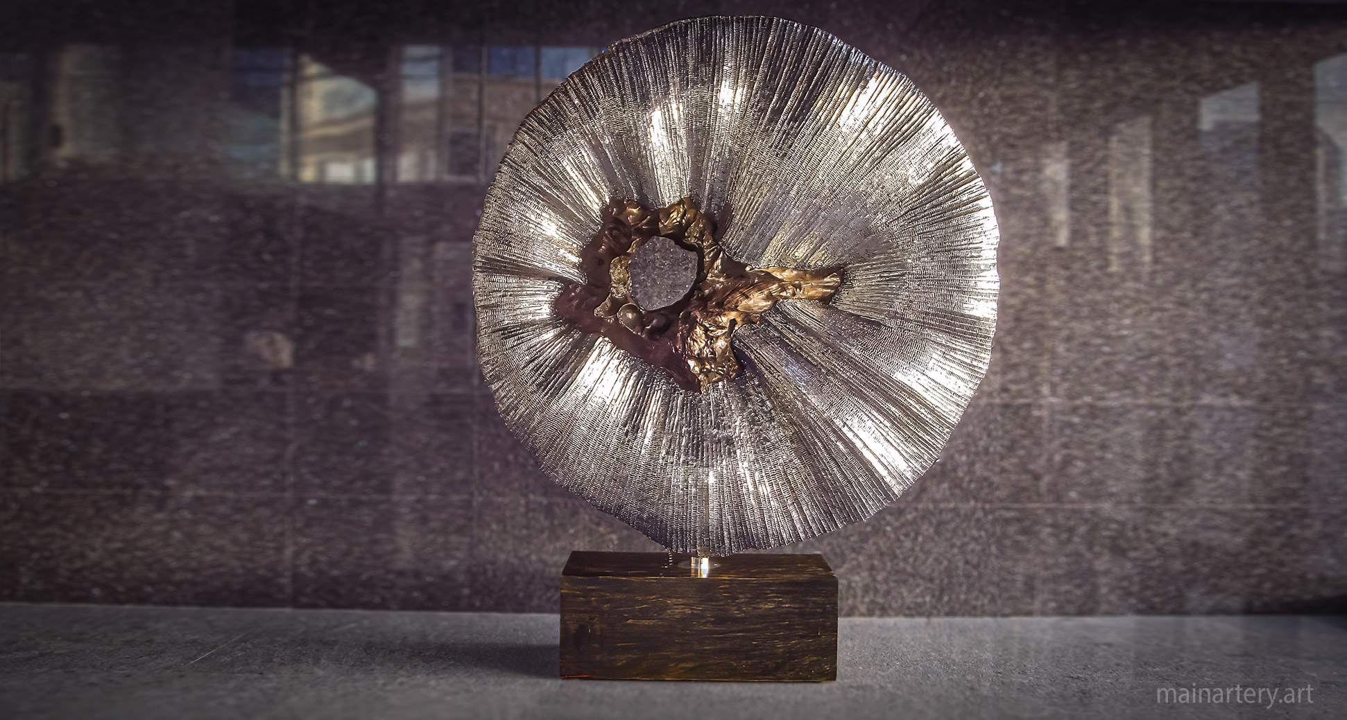 eclipse mainartery large circular abstract sculpture image