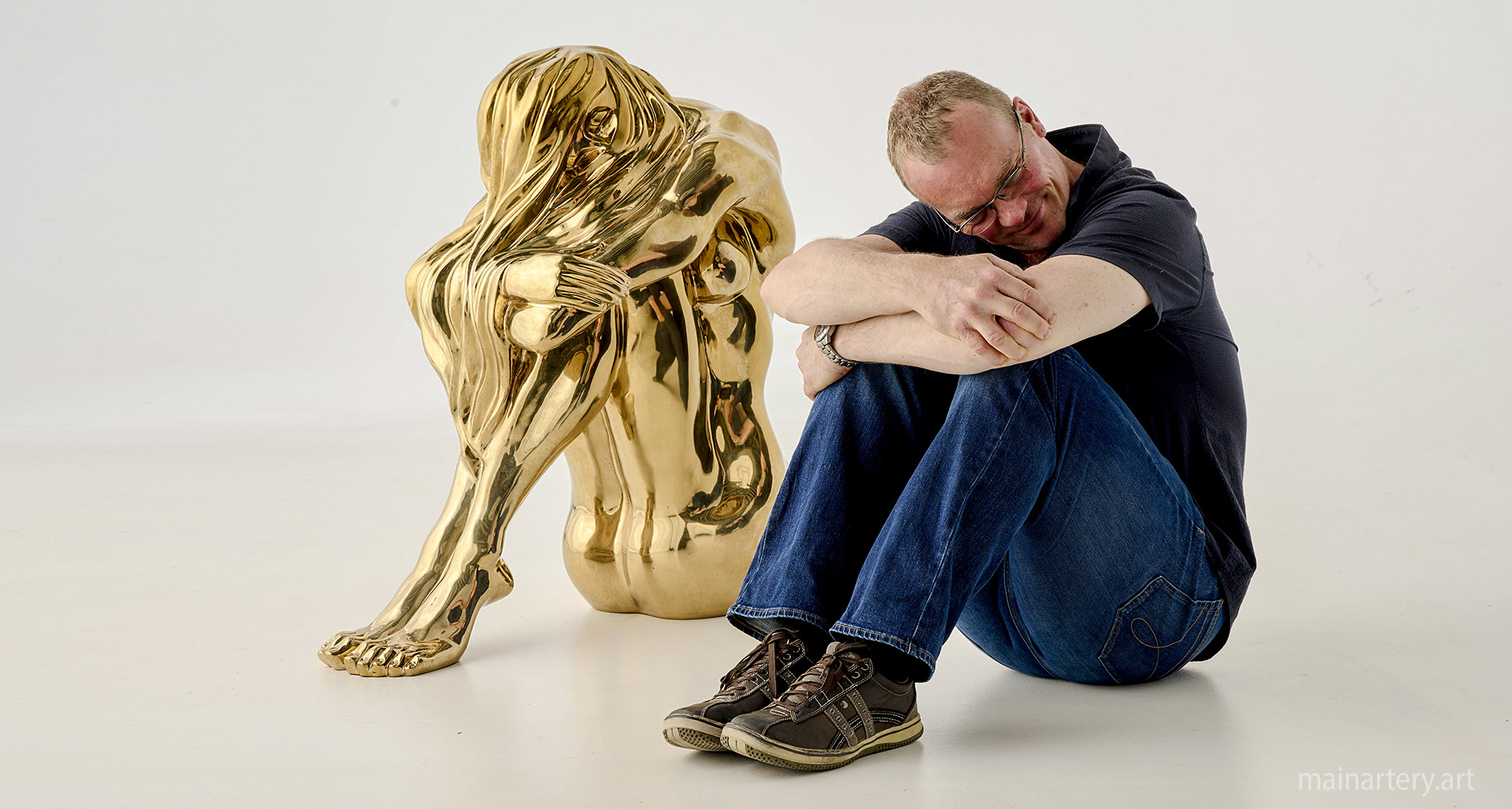 interior bronze female nude healing sculpture image