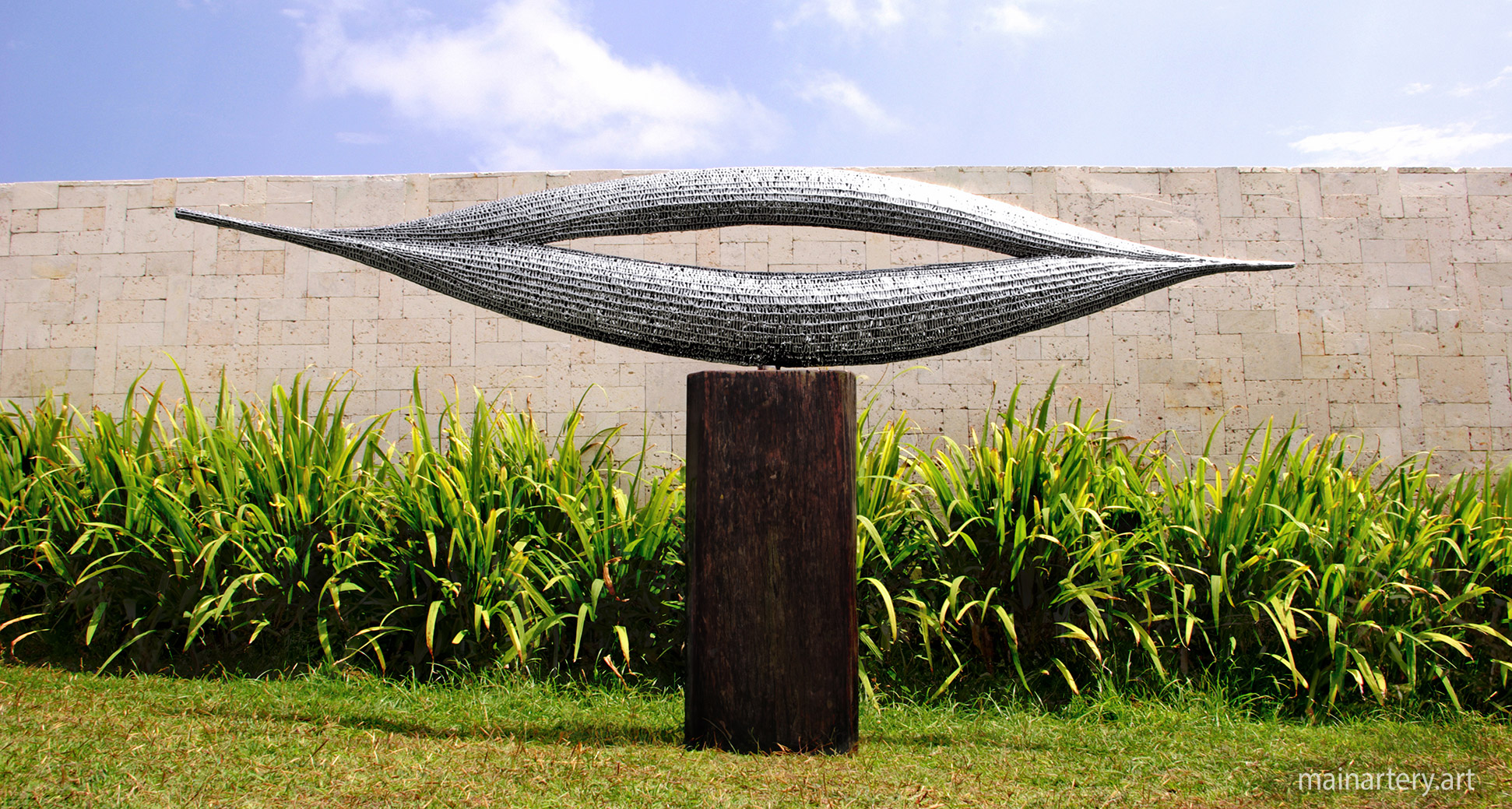 large freestanding outdoor modern organic sculpture image