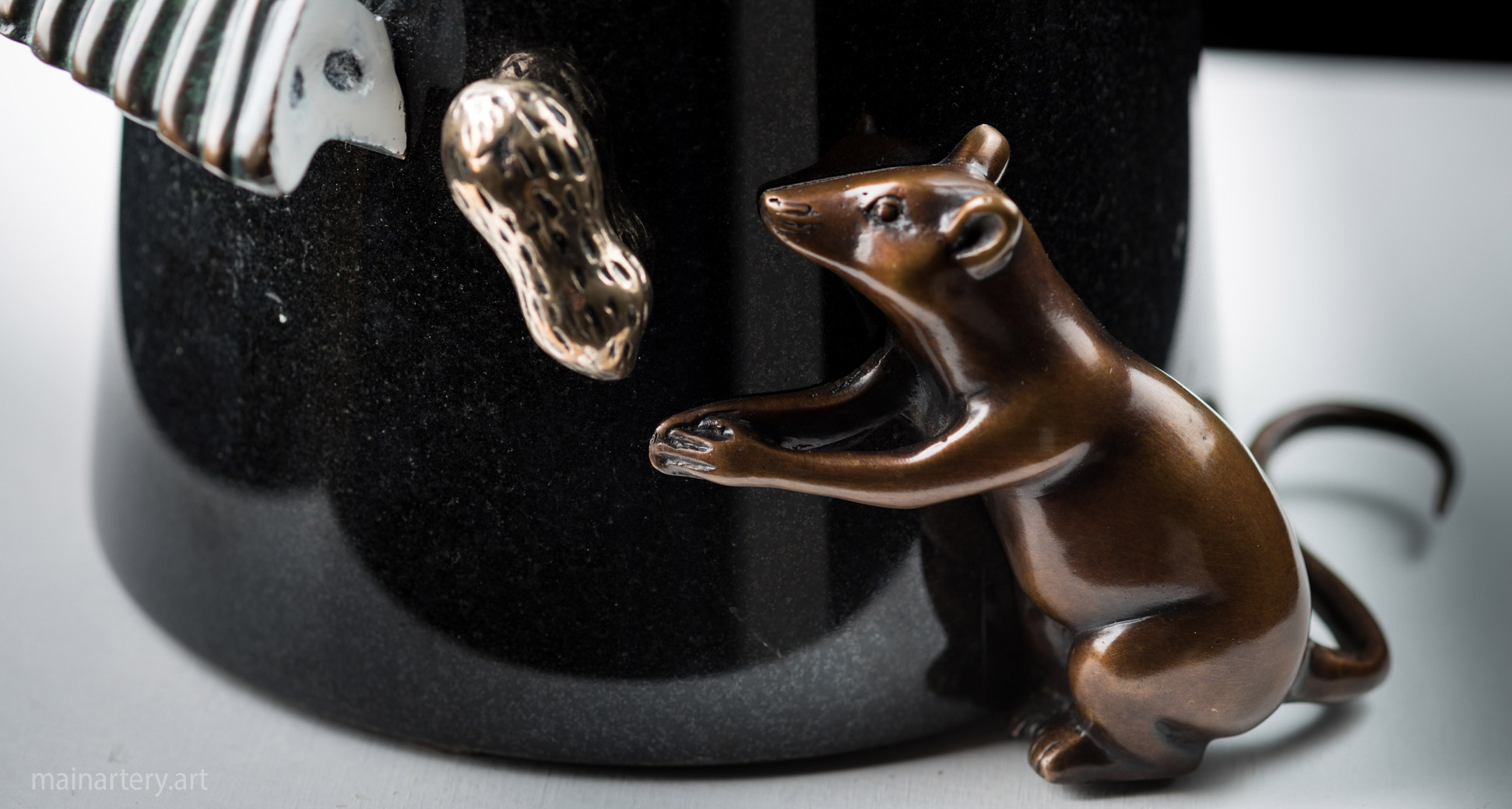 small multi patina mouse peanut artwork image