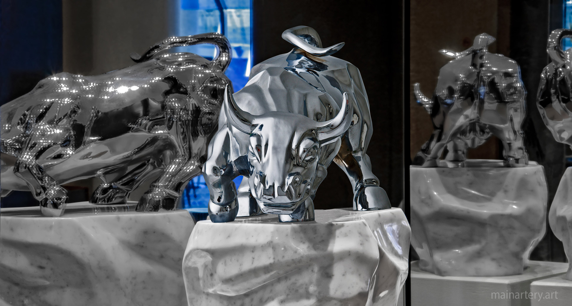 medium mirror polished bull artwork image