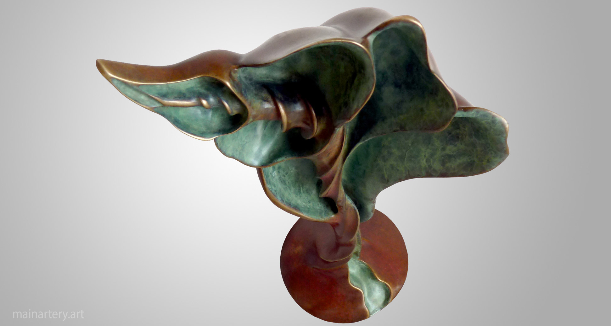 small bronze modern shell sculpture image