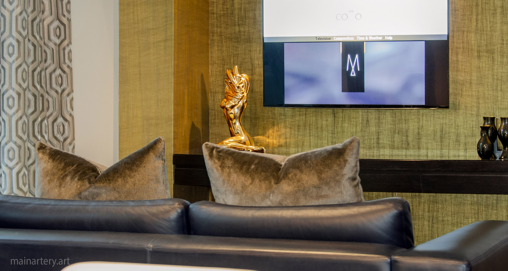 hotel interior bronze nude sculpture image