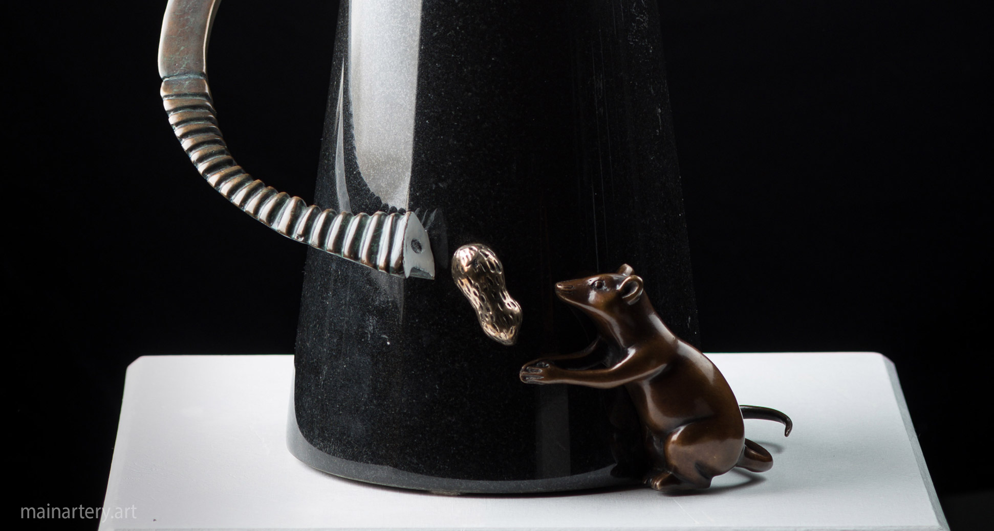 small patina mouse totem sculpture image