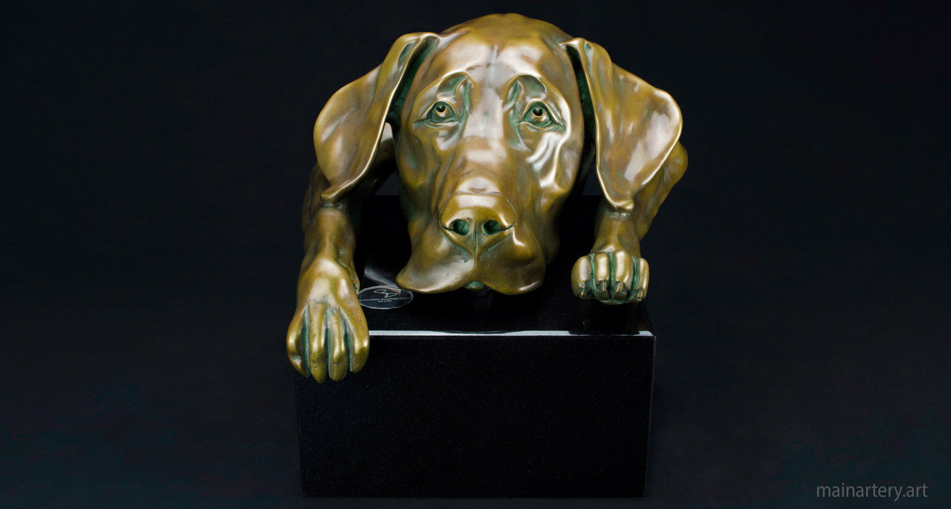 small bronze contemporary commemorative sculpture image