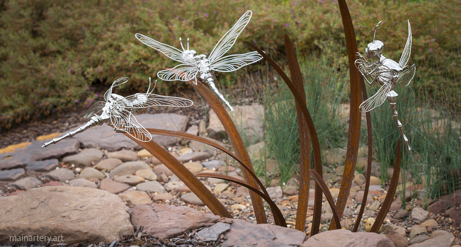 contemporary animal sculpture corten steel image