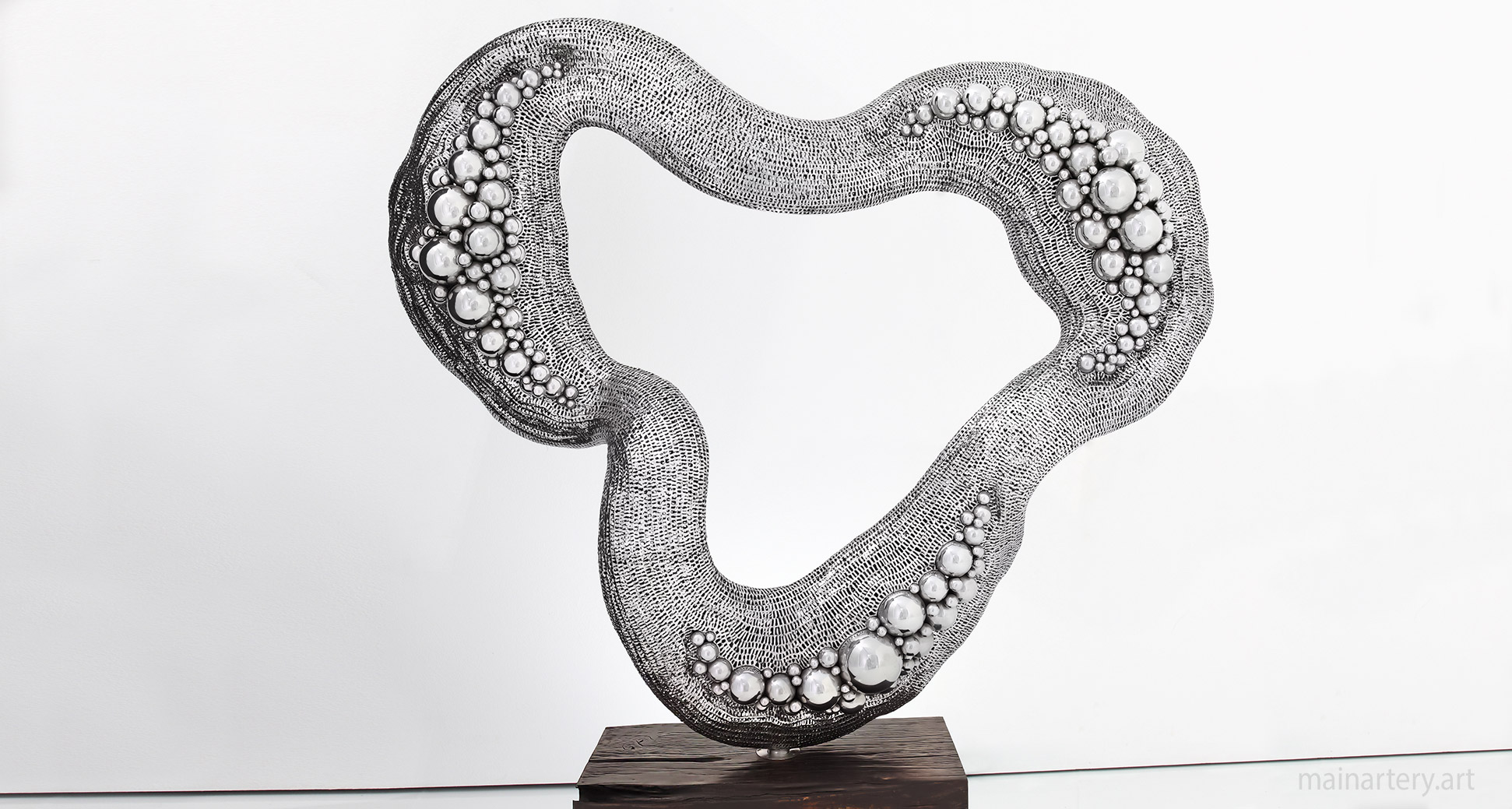 high end large commercial sculpture art image