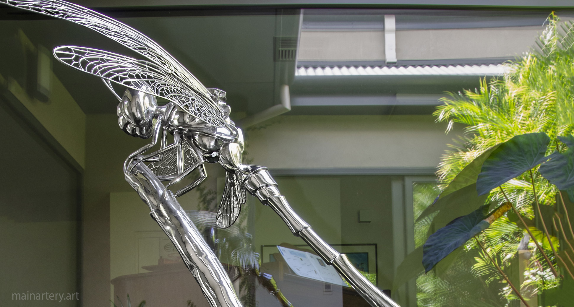medium stainless steel modern residential dragonfly sculpture image