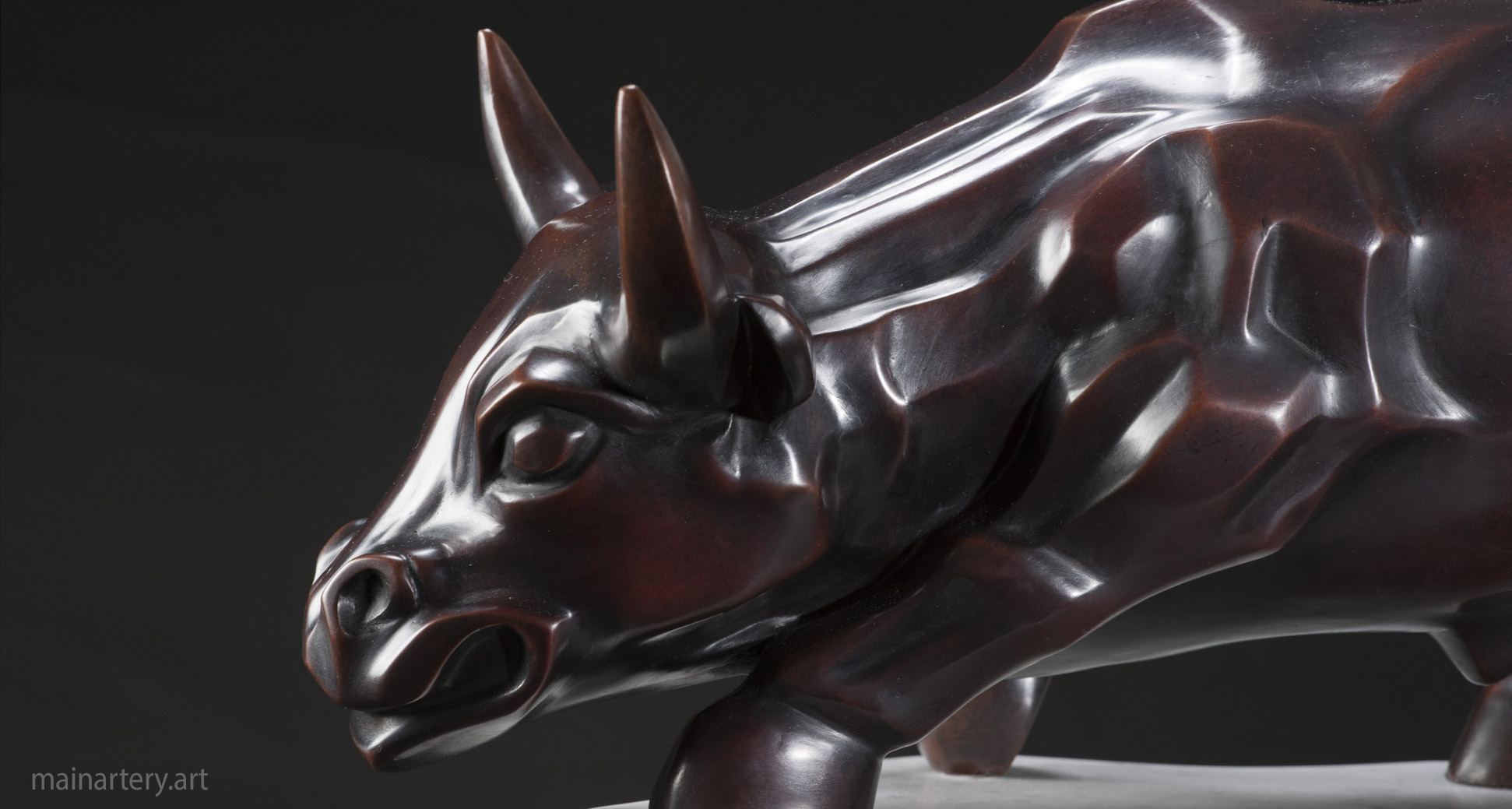 tabletop patina modern sculpture image