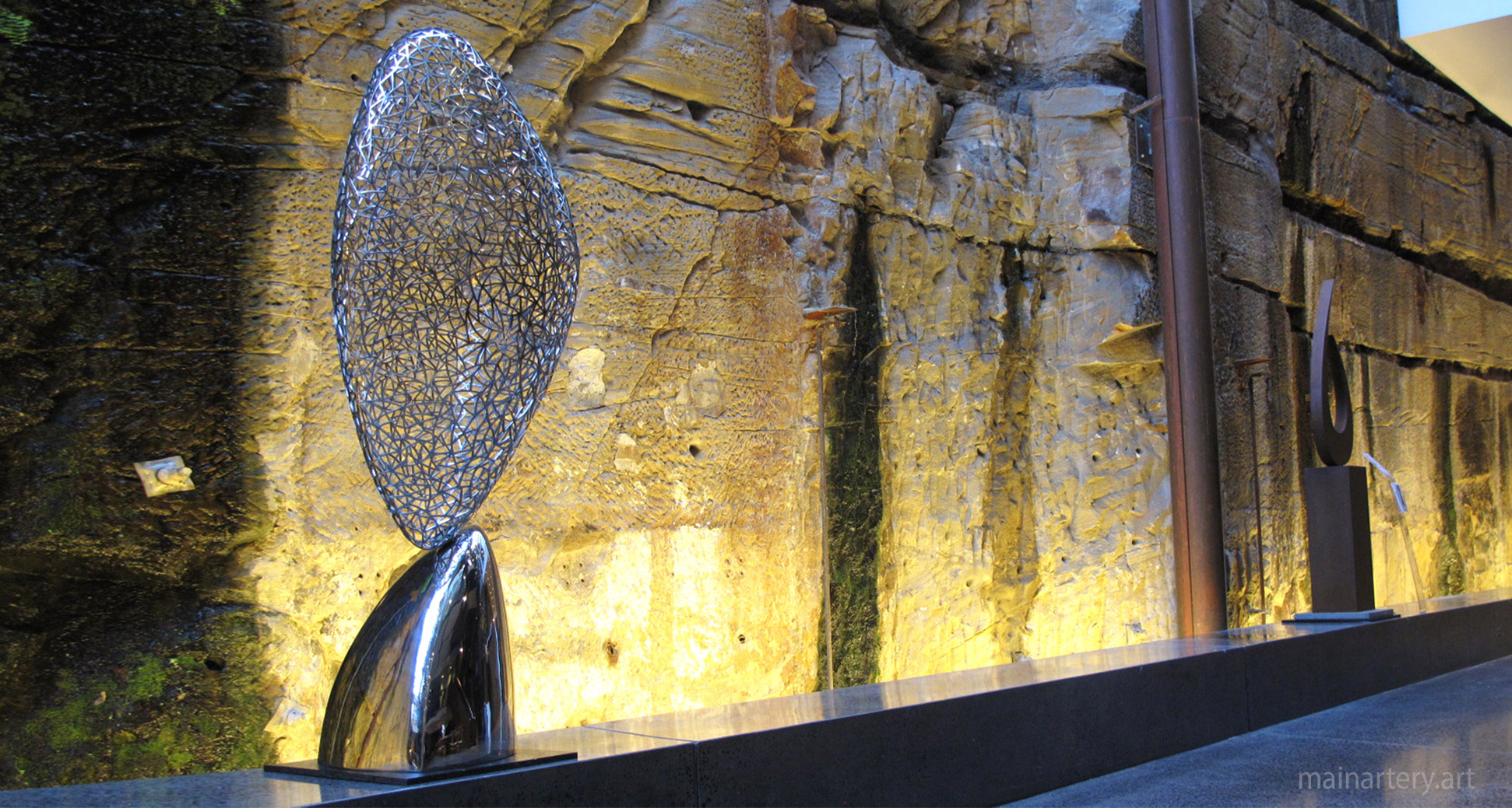 medium metal abstract outdoor artwork image