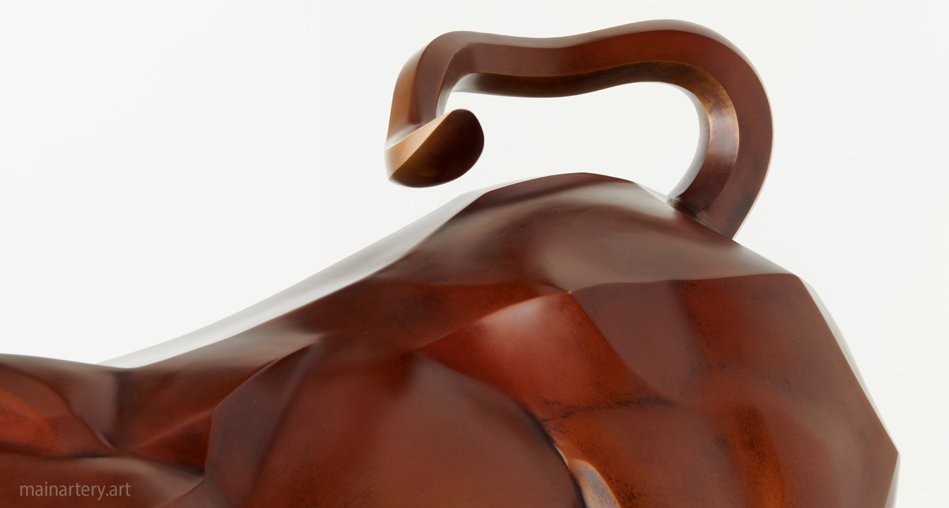 large bronze modern bull sculpture image