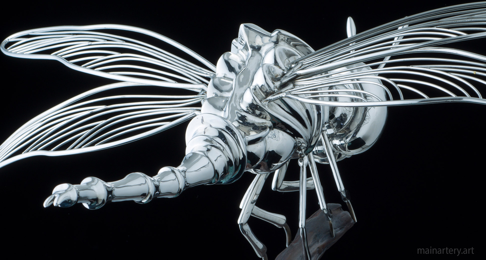 realistic polished tabletop dragonfly sculpture image