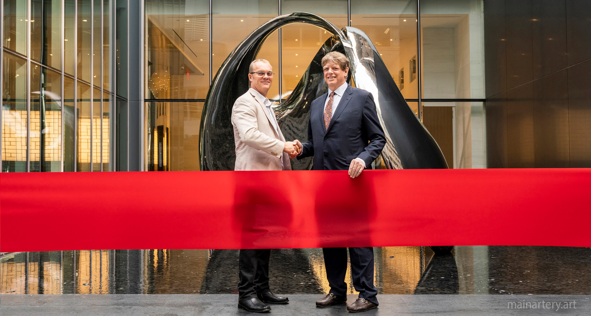 todd stuart lloyd goldman giant summit sculpture unveiling image